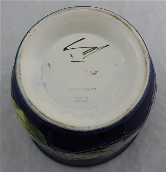 A Moorcroft jardiniere, a ginger jar and cover and bowl, post-war, jardiniere 17.5cm